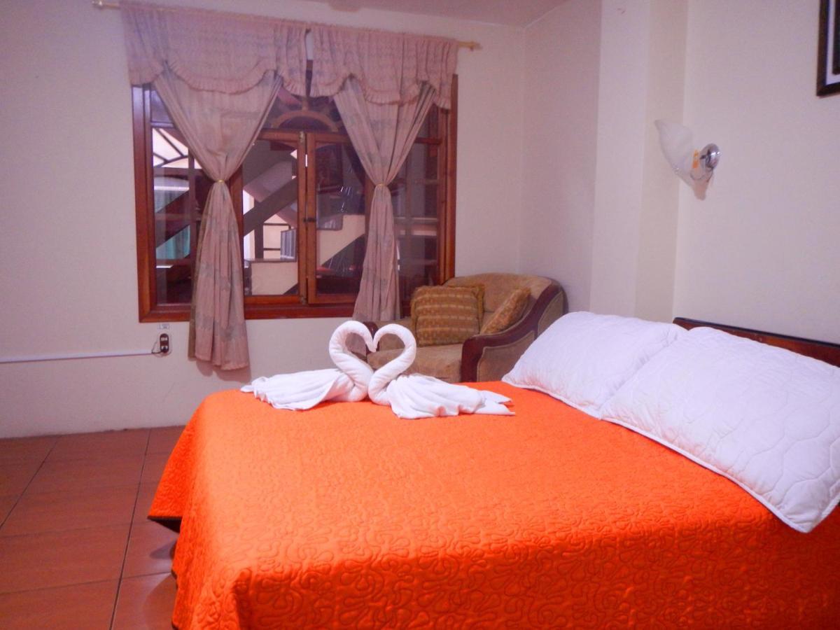 Hostal Viajero's Baños Exterior foto