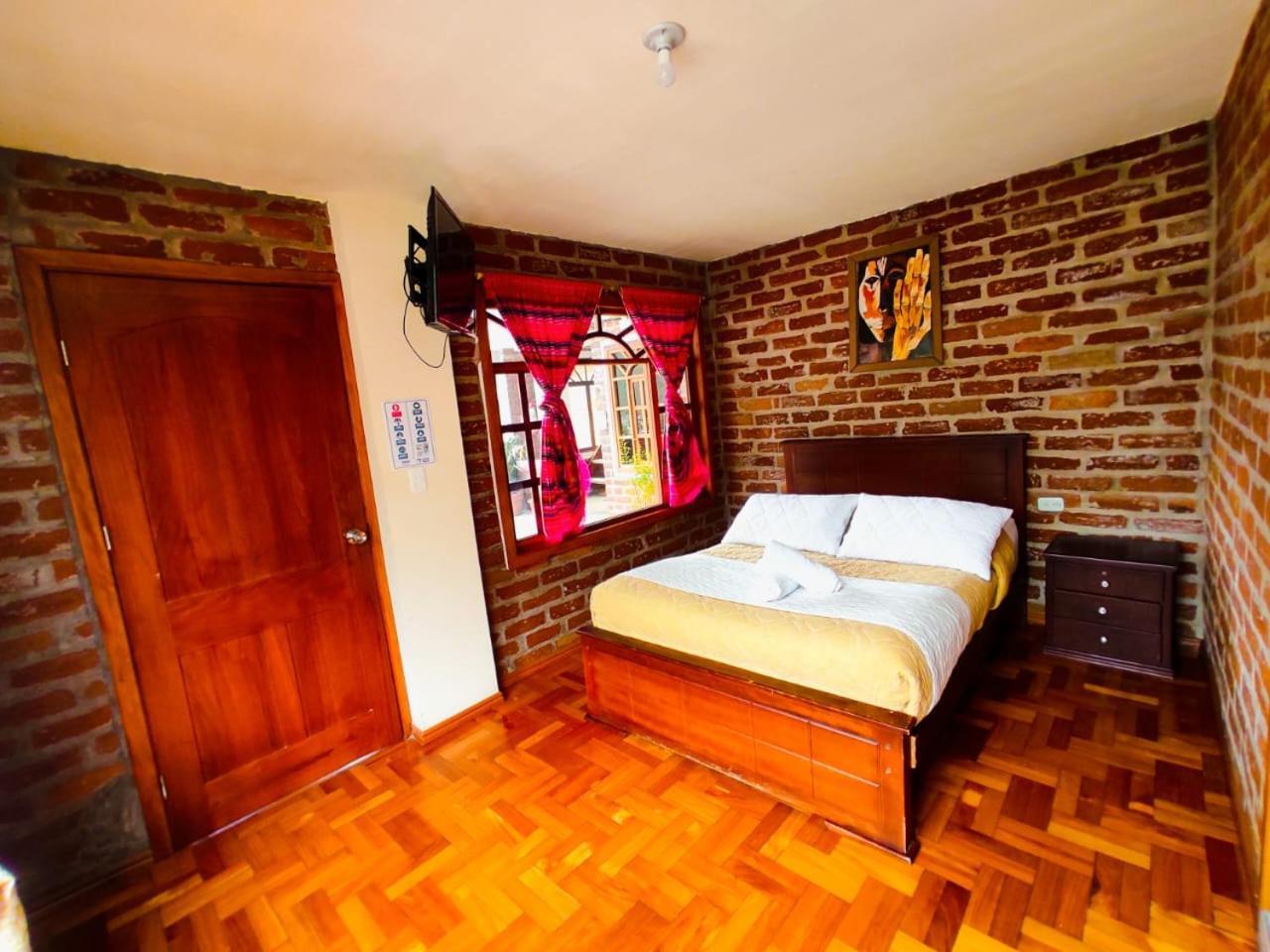 Hostal Viajero's Baños Exterior foto